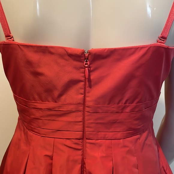 Sateen Pleated Strapless Tulle Taffeta Cocktail Dress - Picture 9 of 13